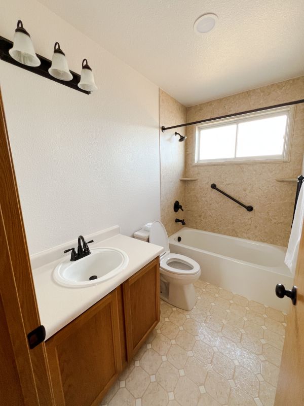 Top Bathroom Remodeling Companies in Santa Clarita, CA